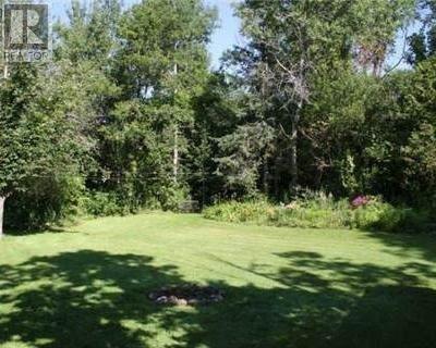 83 Cresswell Rd, House detached with 4 bedrooms, 2 bathrooms and 6 parking in Kawartha Lakes ON | Image 3
