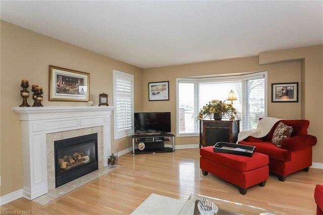 d - 14 Brown Dr, House attached with 2 bedrooms, 2 bathrooms and 2 parking in St. Catharines ON | Image 39