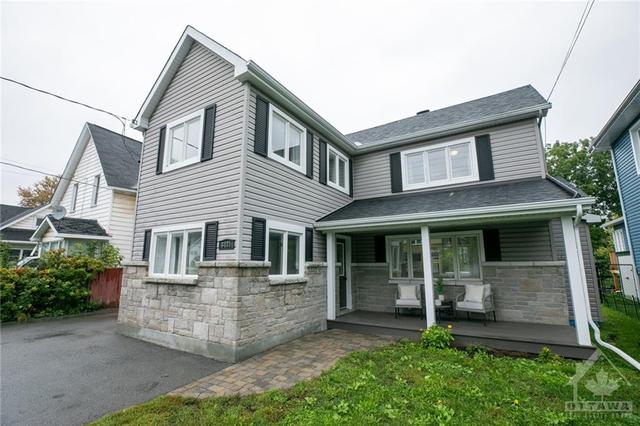3481 Mcbean Street, House detached with 3 bedrooms, 2 bathrooms and 5 parking in Ottawa ON | Image 1