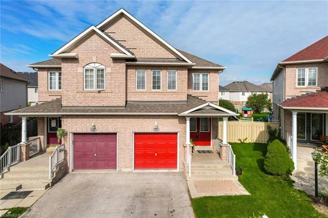1195 Mowat Lane, House semidetached with 3 bedrooms, 2 bathrooms and 2 parking in Milton ON | Image 1