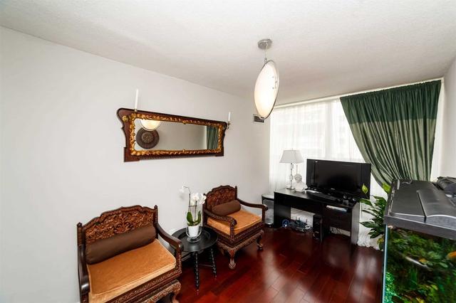 238 - 2 Valhalla Inn Rd, Townhouse with 3 bedrooms, 3 bathrooms and 2 parking in Toronto ON | Image 7