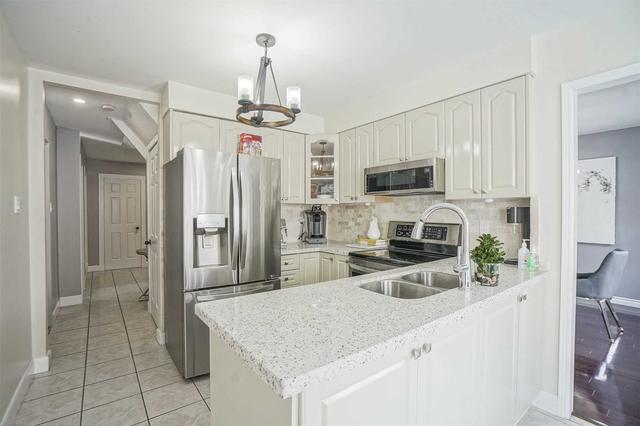 1568 Greenmount St, House detached with 4 bedrooms, 3 bathrooms and 4 parking in Pickering ON | Image 21