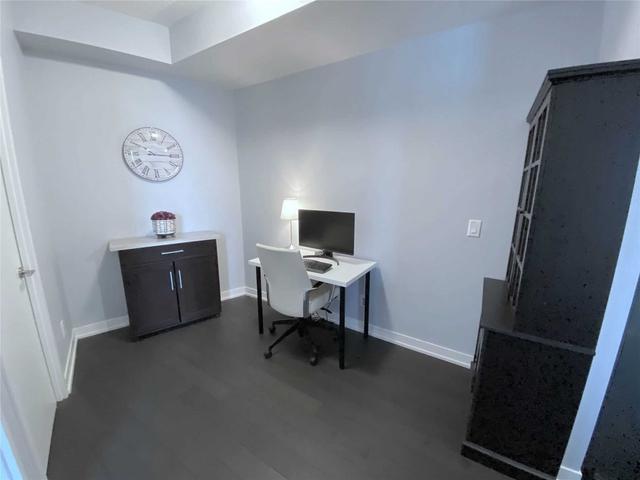 n821 - 120 Bayview Ave, Condo with 2 bedrooms, 2 bathrooms and 1 parking in Toronto ON | Image 8