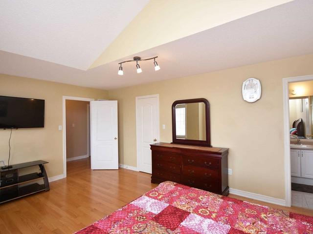 19 Kootenay Pl, House detached with 4 bedrooms, 5 bathrooms and 4 parking in Brampton ON | Image 17