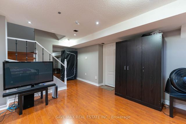 10 Trudelle Cres, House semidetached with 3 bedrooms, 4 bathrooms and 4 parking in Brampton ON | Image 26