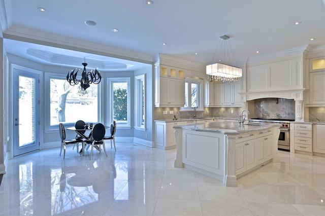 46A Beechwood Ave, House detached with 4 bedrooms, 7 bathrooms and 2 parking in Toronto ON | Image 11
