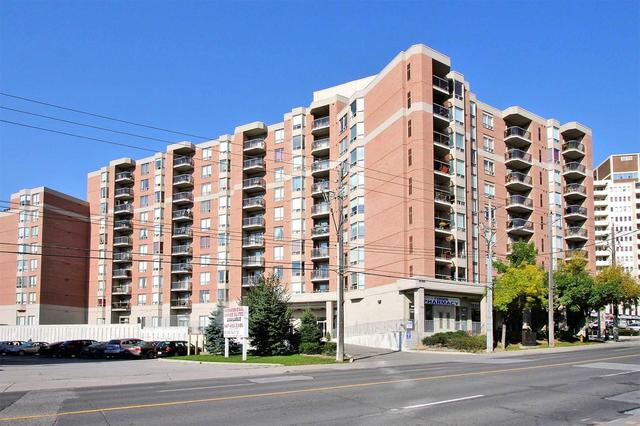 809 - 2088 Lawrence Ave W, Condo with 2 bedrooms, 2 bathrooms and 1 parking in Toronto ON | Image 12