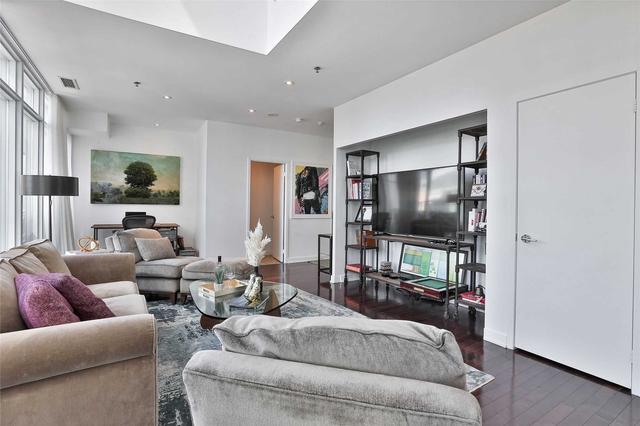uph 10 - 21 Nelson St, Condo with 2 bedrooms, 3 bathrooms and 1 parking in Toronto ON | Image 7