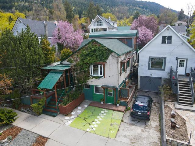 318 Robson Street, House detached with 3 bedrooms, 2 bathrooms and 3 parking in Nelson BC | Image 60