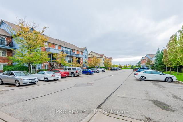 52 - 2265 Bur Oak Ave, Townhouse with 1 bedrooms, 1 bathrooms and 1 parking in Markham ON | Image 4