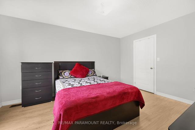 15 Miami Grve, House attached with 3 bedrooms, 4 bathrooms and 2 parking in Brampton ON | Image 20