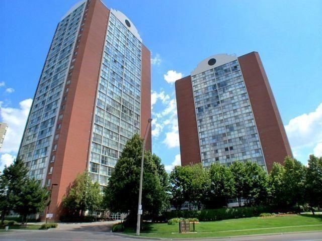 1812 - 4185 Shipp Dr, Condo with 2 bedrooms, 2 bathrooms and 1 parking in Mississauga ON | Image 1