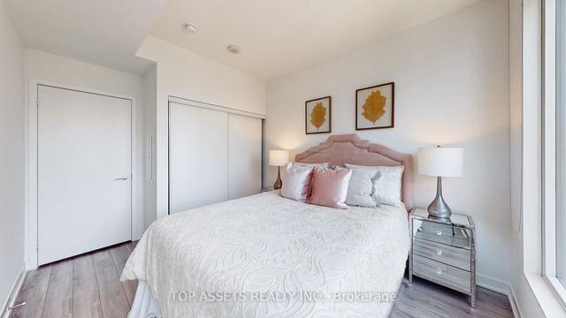 2203 - 70 Queens Wharf Rd, Condo with 1 bedrooms, 1 bathrooms and 0 parking in Toronto ON | Image 9