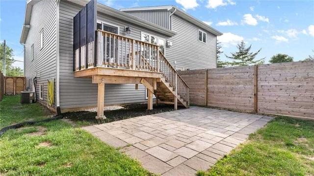 637 Broadway, House semidetached with 2 bedrooms, 1 bathrooms and 5 parking in Welland ON | Image 10