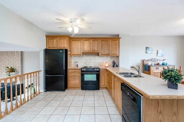 229 Little Ave, House detached with 2 bedrooms, 2 bathrooms and 6 parking in Barrie ON | Image 15