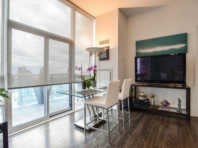 Uph 06 - 16 Brookers Lane, Condo with 2 bedrooms, 2 bathrooms and 2 parking in Toronto ON | Image 10