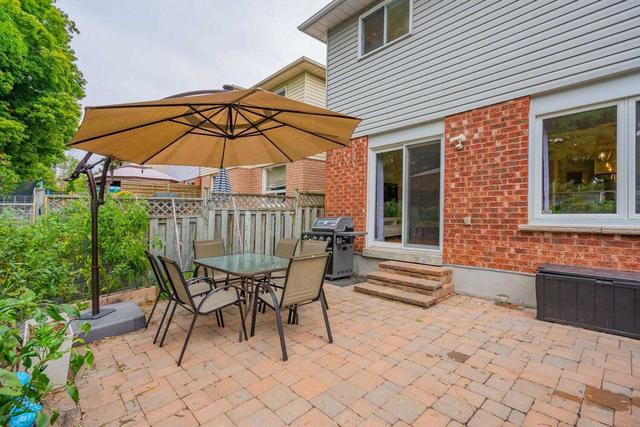 80 Andona Cres, House detached with 3 bedrooms, 3 bathrooms and 3 parking in Toronto ON | Image 16