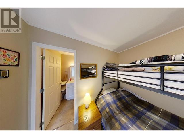 8518 - 97a Highway Unit# 5, Home with 2 bedrooms, 1 bathrooms and 4 parking in North Okanagan F BC | Image 23