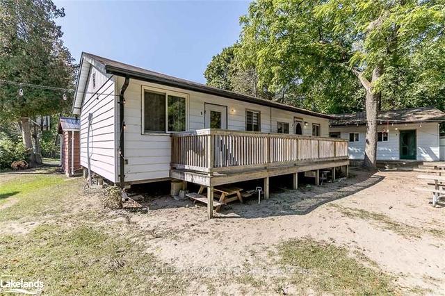 229 Bruce 23 Rd, House detached with 3 bedrooms, 2 bathrooms and 21 parking in Kincardine ON | Image 25