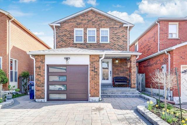 51 Gateforth Dr, House detached with 3 bedrooms, 3 bathrooms and 3 parking in Toronto ON | Image 1