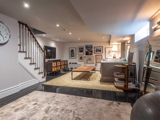 227 Crawford St, House semidetached with 3 bedrooms, 3 bathrooms and 1 parking in Toronto ON | Image 29