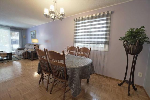 364 Brigadoon Dr, House detached with 3 bedrooms, 2 bathrooms and 3 parking in Hamilton ON | Image 6