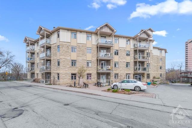 108 - 1201 Ohio Street, Condo with 2 bedrooms, 2 bathrooms and 1 parking in Ottawa ON | Image 1