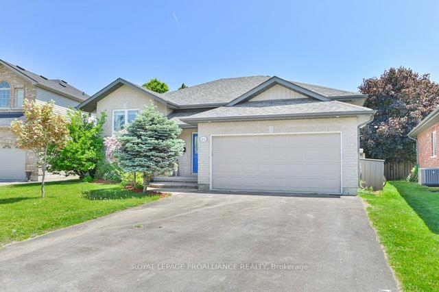 28 Britton Pl, House detached with 3 bedrooms, 2 bathrooms and 4 parking in Belleville ON | Image 12