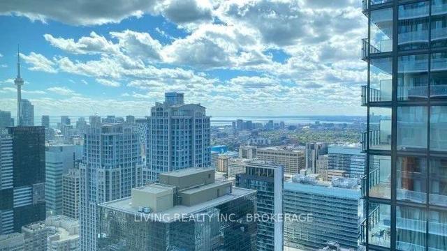 5101 - 7 Grenville St, Condo with 2 bedrooms, 2 bathrooms and 0 parking in Toronto ON | Image 24