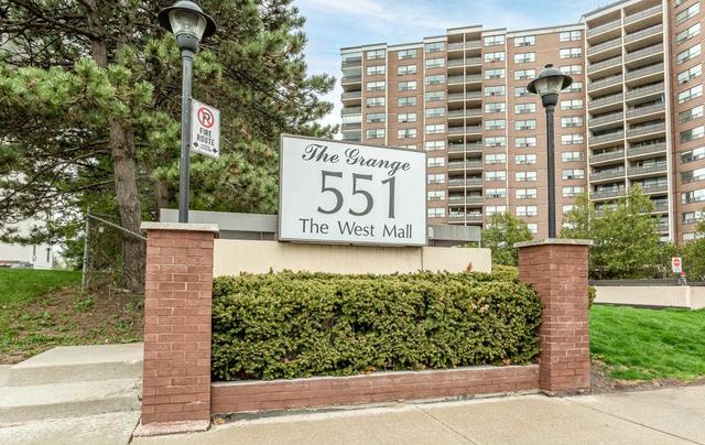 1219 - 551 The West Mall Rd, Condo with 3 bedrooms, 2 bathrooms and 1 parking in Toronto ON | Image 12