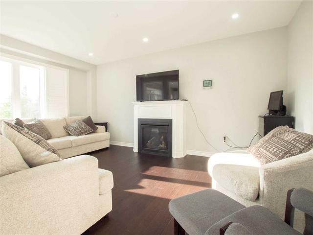 23 Chaumont Dr, House detached with 4 bedrooms, 5 bathrooms and 7 parking in Hamilton ON | Image 5