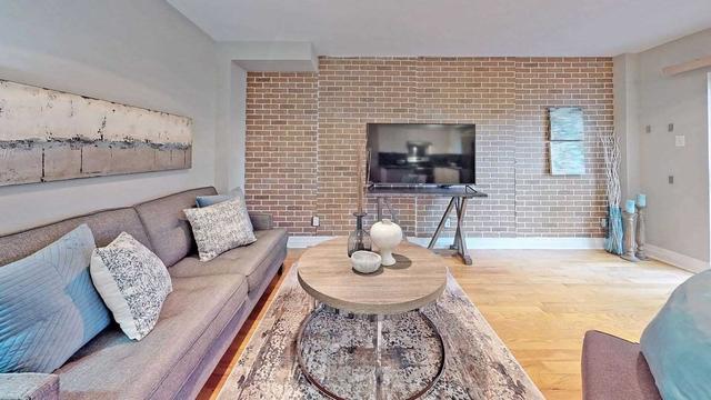 180 Holborne Ave, House detached with 3 bedrooms, 4 bathrooms and 3 parking in Toronto ON | Image 2