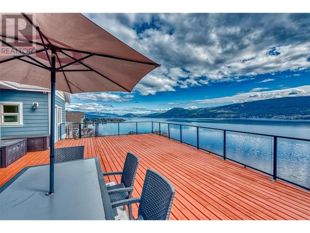 1 - 6919 Barcelona Drive, House detached with 3 bedrooms, 2 bathrooms and 3 parking in Central Okanagan West BC | Image 27