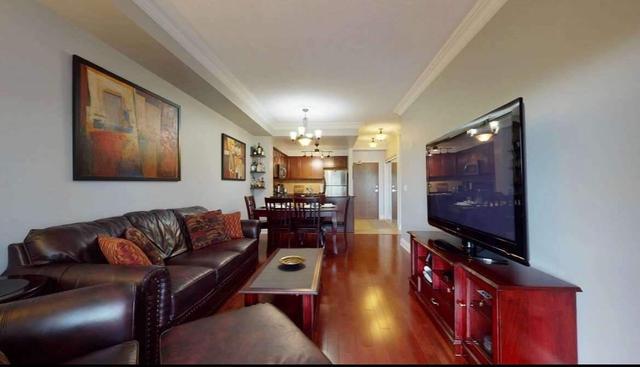 211 - 2 Maison Parc Crt, Condo with 2 bedrooms, 1 bathrooms and 2 parking in Vaughan ON | Image 26