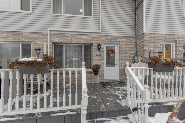 2114 Tollgate Road W, Townhouse with 2 bedrooms, 1 bathrooms and 3 parking in Cornwall ON | Image 2