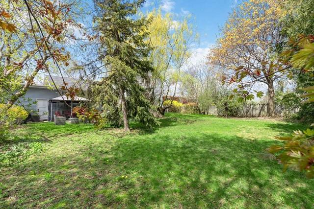 21 Wexford Blvd, House detached with 3 bedrooms, 2 bathrooms and 7 parking in Toronto ON | Image 34