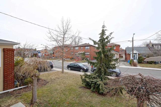 12 Twenty Second St, House detached with 6 bedrooms, 3 bathrooms and 5 parking in Toronto ON | Image 11