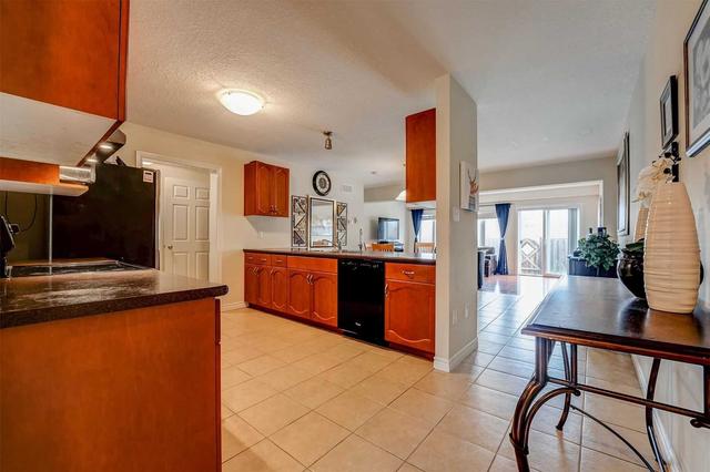 75 Mussen St, House attached with 3 bedrooms, 3 bathrooms and 2 parking in Guelph ON | Image 32