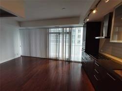 1106 - 12 York St, Condo with 1 bedrooms, 1 bathrooms and 0 parking in Toronto ON | Image 2