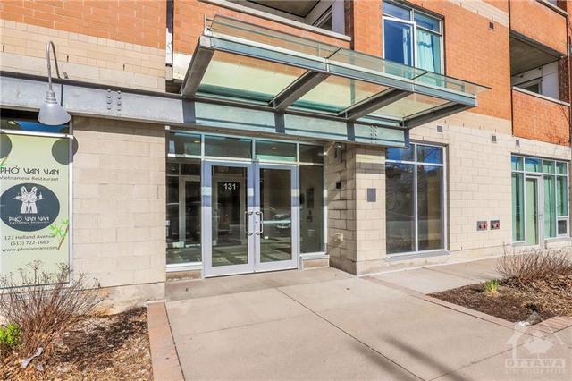 608 - 131 Holland Avenue, Condo with 2 bedrooms, 2 bathrooms and 1 parking in Ottawa ON | Image 2