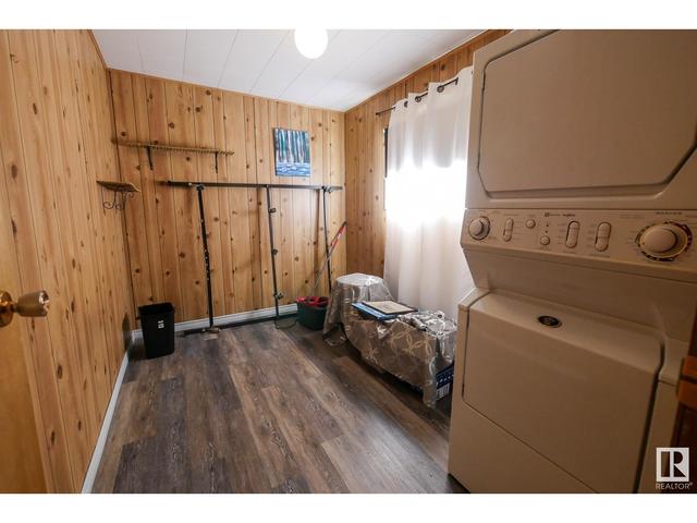 803 8 St, House detached with 3 bedrooms, 1 bathrooms and null parking in Norris Beach AB | Image 24