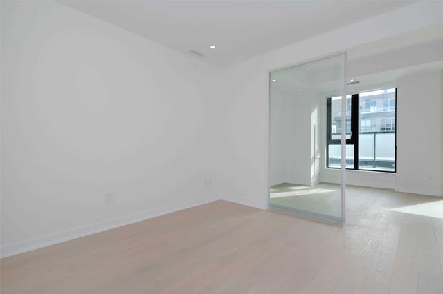 806 - 840 St Clair Ave W, Condo with 2 bedrooms, 2 bathrooms and 1 parking in Toronto ON | Image 10