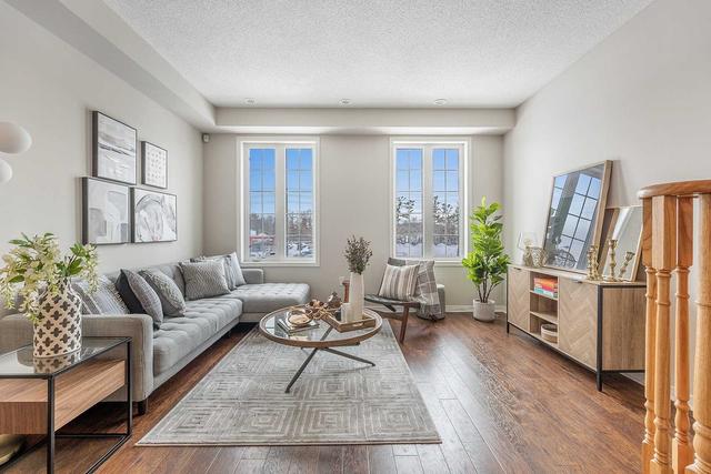 32 - 4701 Kingston Rd, Townhouse with 3 bedrooms, 3 bathrooms and 1 parking in Toronto ON | Image 5