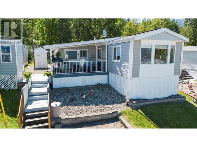 4 - 1420 Trans Canada Highway, House other with 3 bedrooms, 1 bathrooms and 2 parking in Columbia Shuswap C BC | Image 7