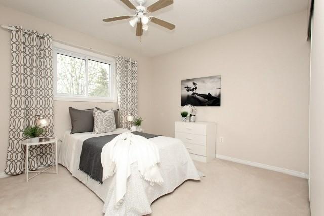 43 Pine Gate Pl, House detached with 3 bedrooms, 3 bathrooms and 3 parking in Whitby ON | Image 14