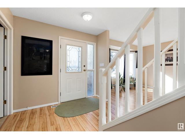 172 Porter Av, House detached with 4 bedrooms, 2 bathrooms and null parking in Millet AB | Image 2