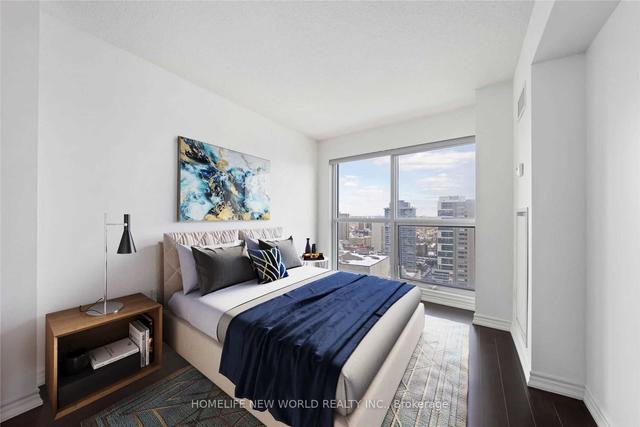 2707 - 386 Yonge St, Condo with 3 bedrooms, 2 bathrooms and 1 parking in Toronto ON | Image 3