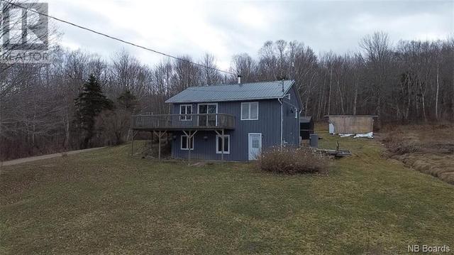3969 - 122 Route, House detached with 3 bedrooms, 1 bathrooms and null parking in North Lake NB | Image 3