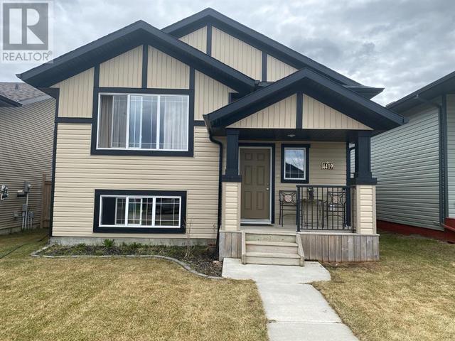 4419 54 Street, House detached with 3 bedrooms, 2 bathrooms and 3 parking in Rocky Mountain House AB | Card Image