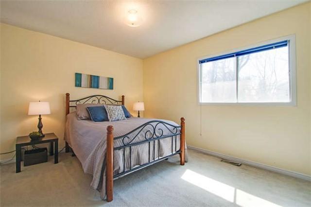 118 Eastville Ave, House detached with 4 bedrooms, 3 bathrooms and 4 parking in Toronto ON | Image 15